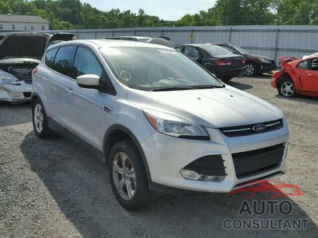 FORD ESCAPE 2015 - 1FMCU9G94FUA09825