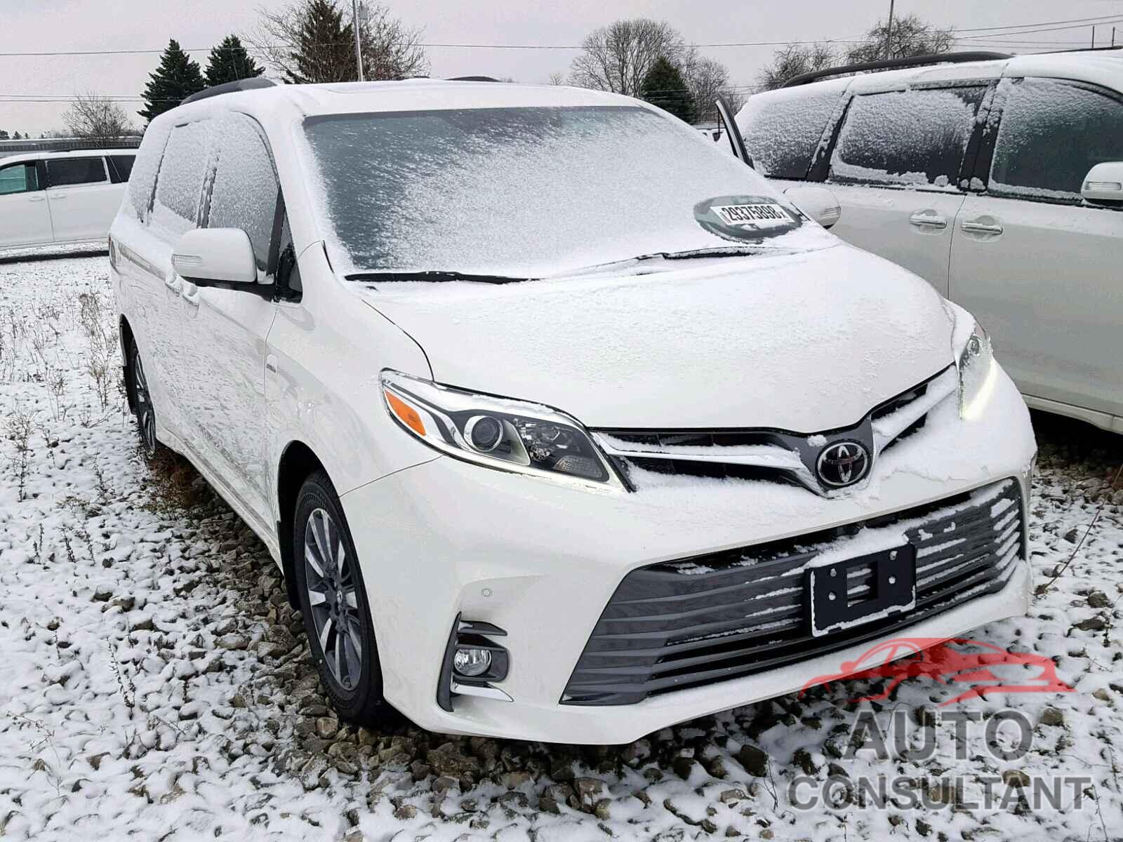 TOYOTA SIENNA 2018 - 5TDDZ3DC4JS192213