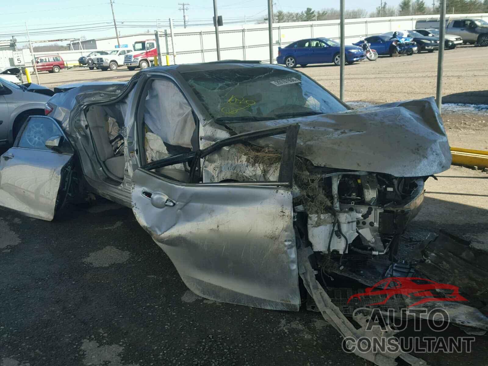 TOYOTA CAMRY 2015 - 4T1BF1FKXFU924674