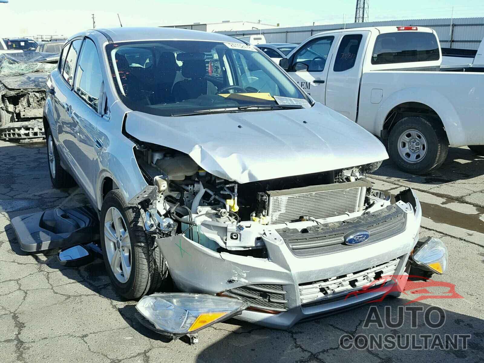 FORD ESCAPE 2015 - 1FMCU0F7XFUB73091