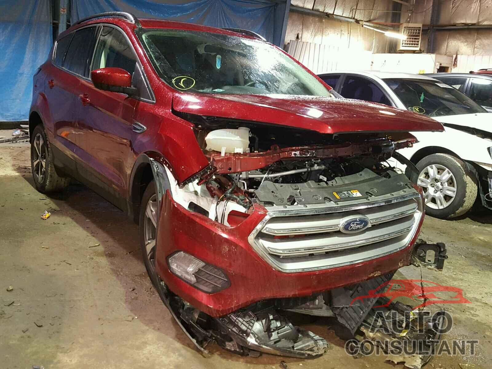 FORD ESCAPE 2017 - 1FMCU9G92HUE03150