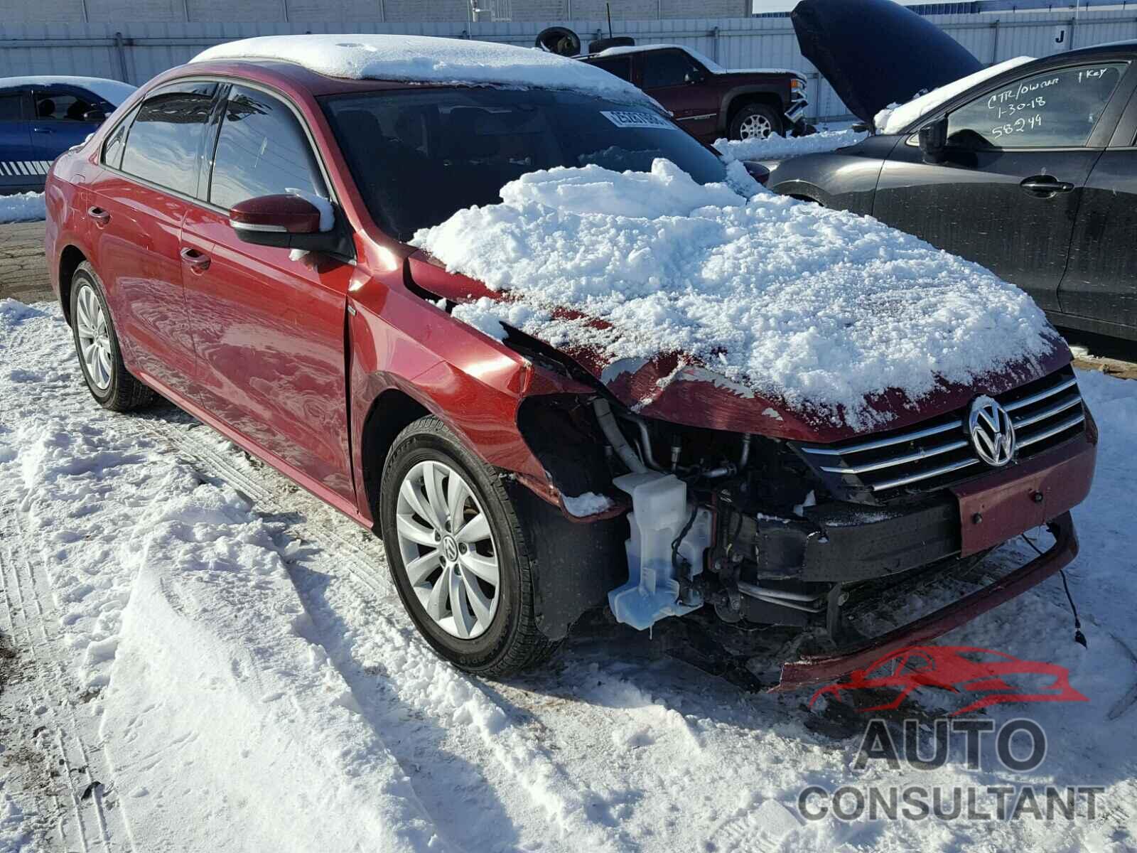 VOLKSWAGEN PASSAT 2015 - 1VWAT7A30FC101055