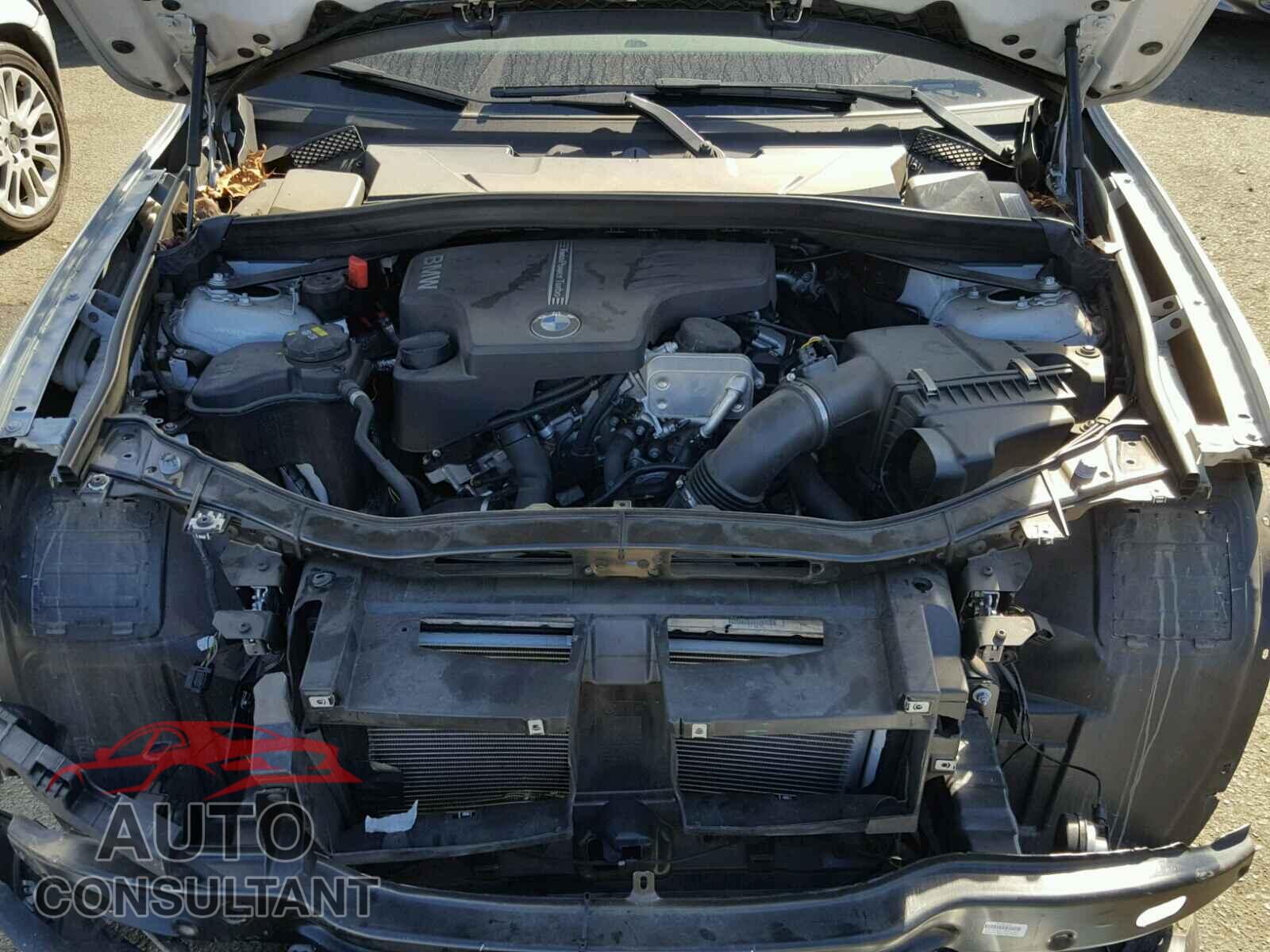 BMW X1 2015 - WBAVM1C54FV498851