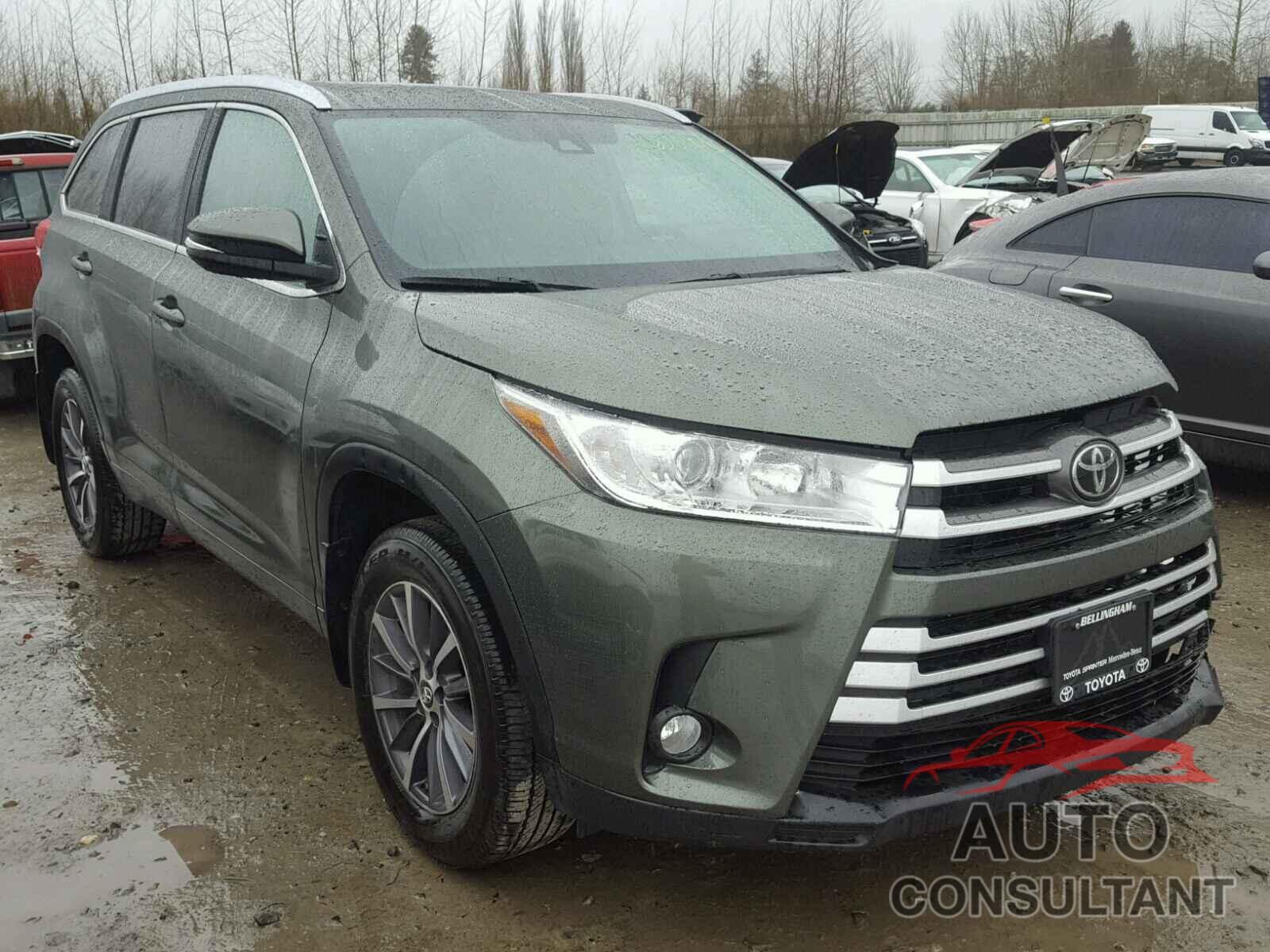 TOYOTA HIGHLANDER 2018 - 5TDJZRFH7JS818609