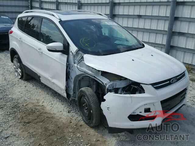 FORD ESCAPE 2016 - 1FMCU9J96GUC90682