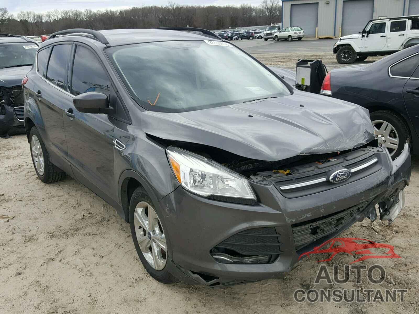 FORD ESCAPE 2015 - 1FMCU0GX7FUB42749