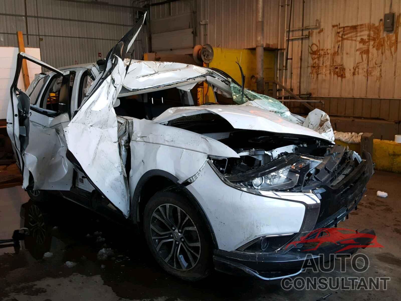MITSUBISHI OUTLANDER 2016 - JA4AZ3A38GZ015169