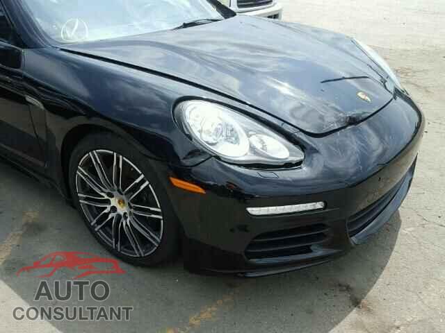 PORSCHE PANAMERA 2016 - WP0AA2A72GL005850