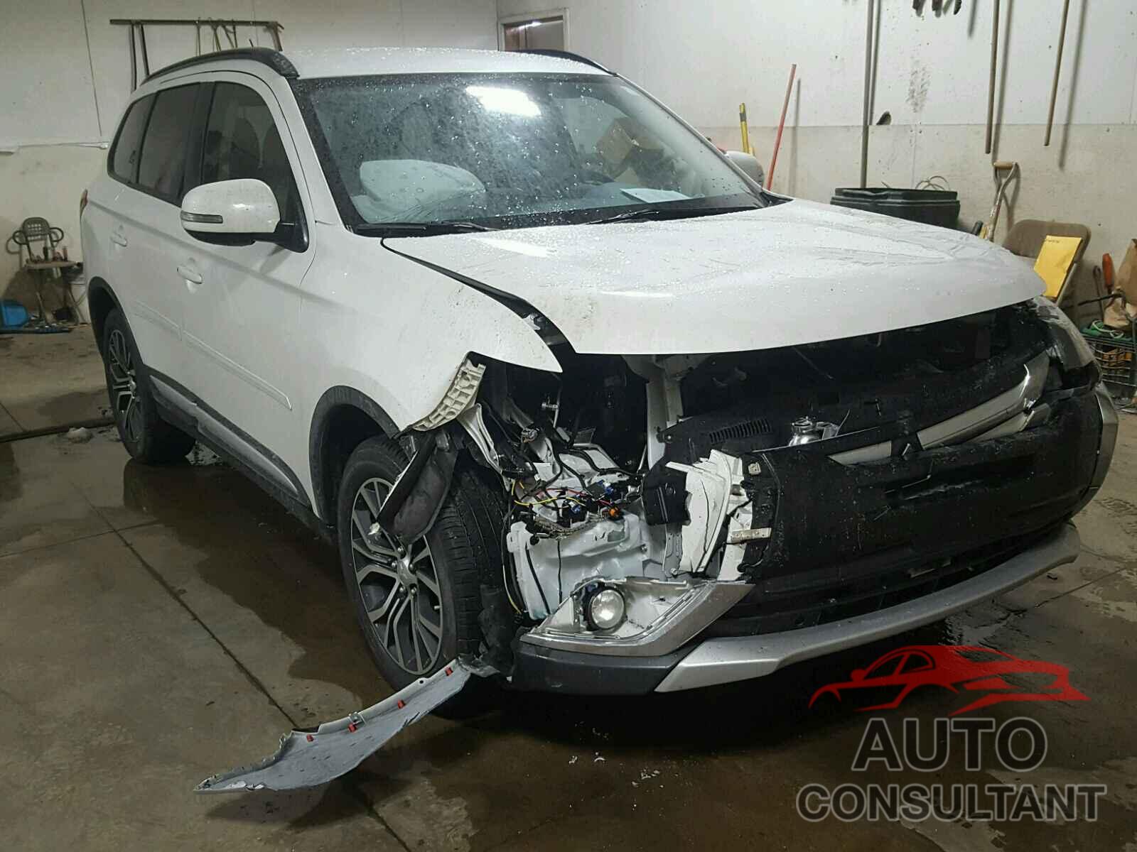 MITSUBISHI OUTLANDER 2016 - JA4AD3A30GZ061464
