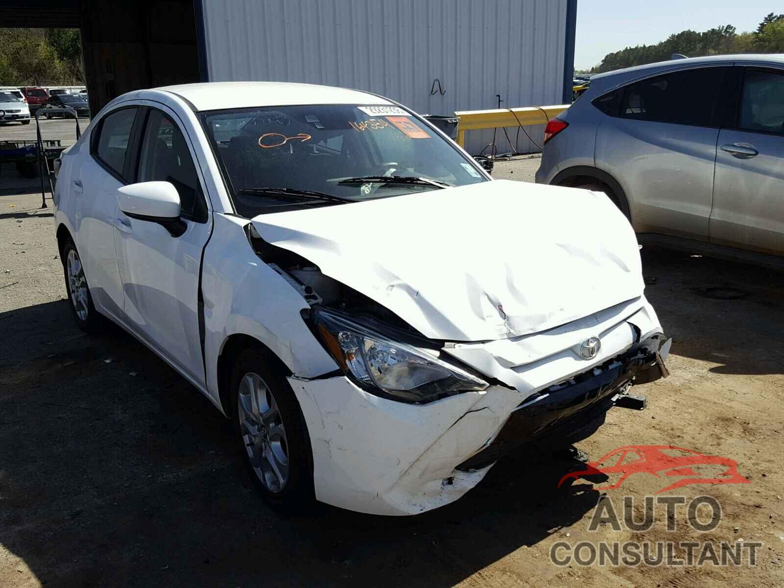 TOYOTA YARIS 2017 - 3MYDLBYV9HY164354