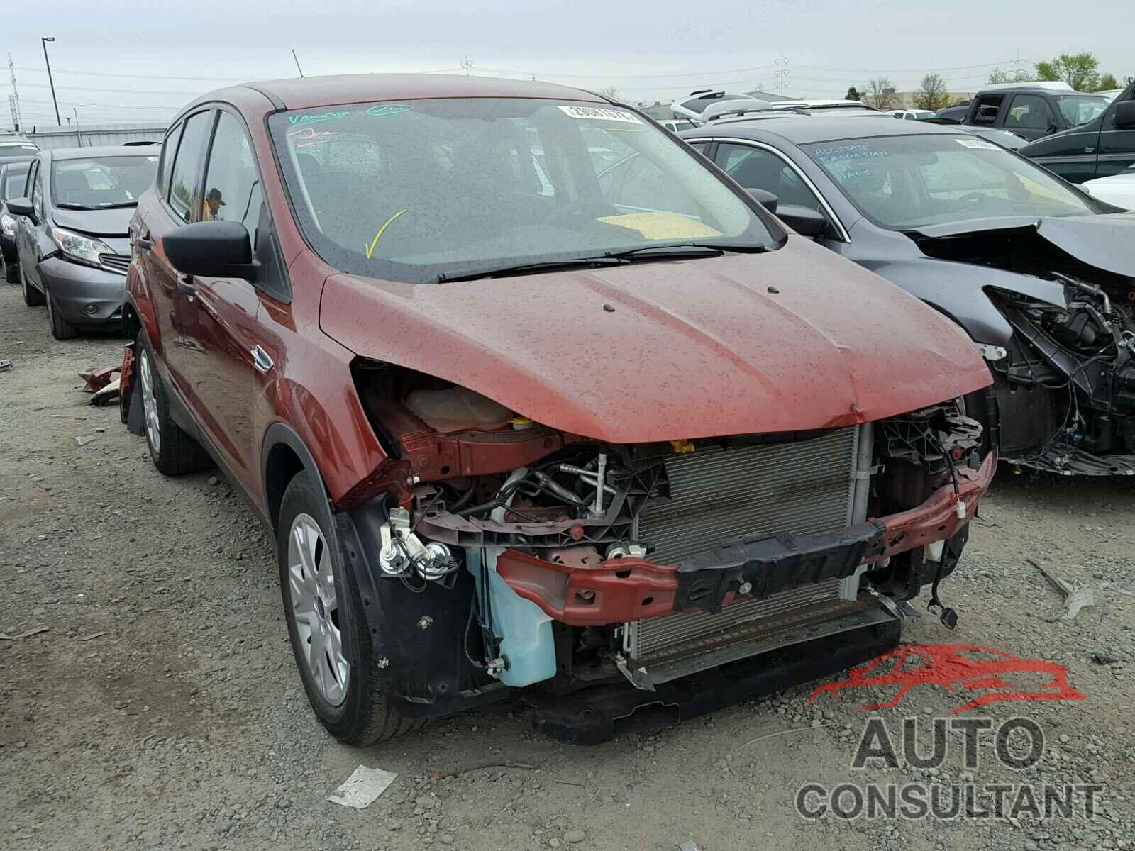 FORD ESCAPE 2015 - 1FMCU0F71FUA07770