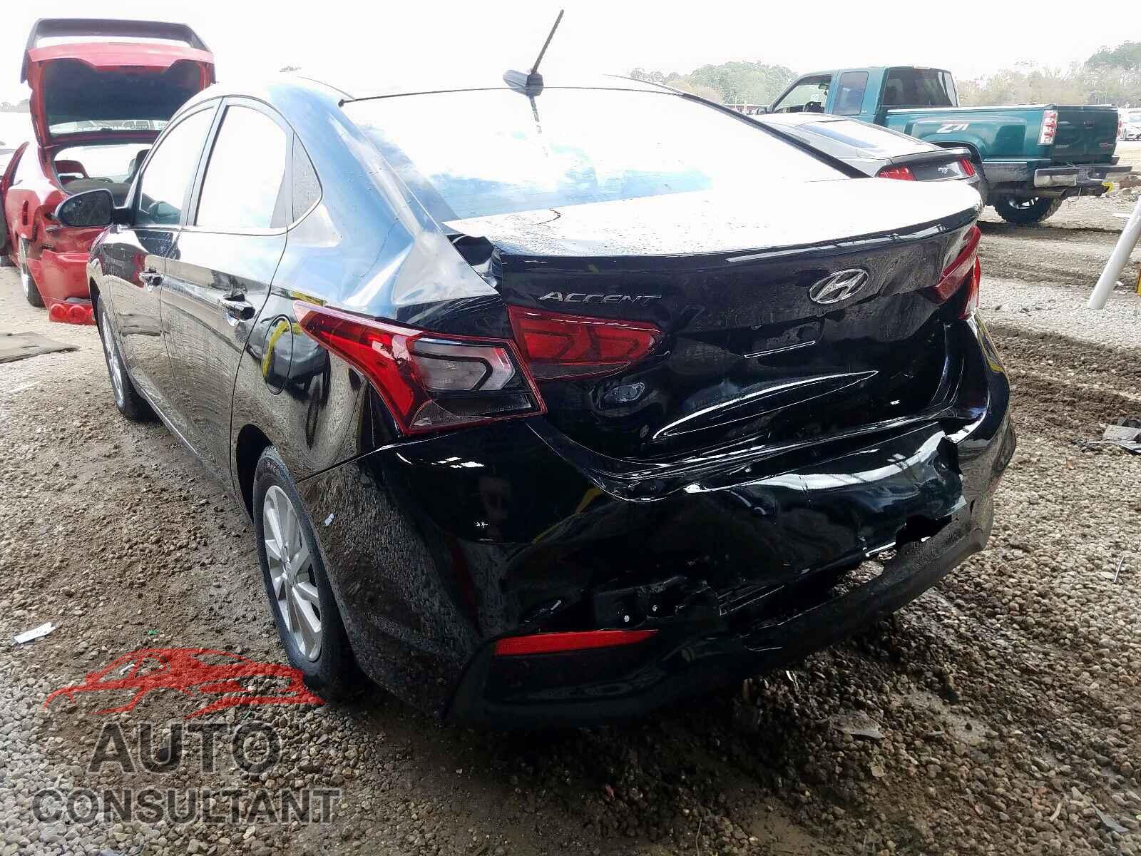 HYUNDAI ACCENT 2019 - 3KPC24A33KE056337