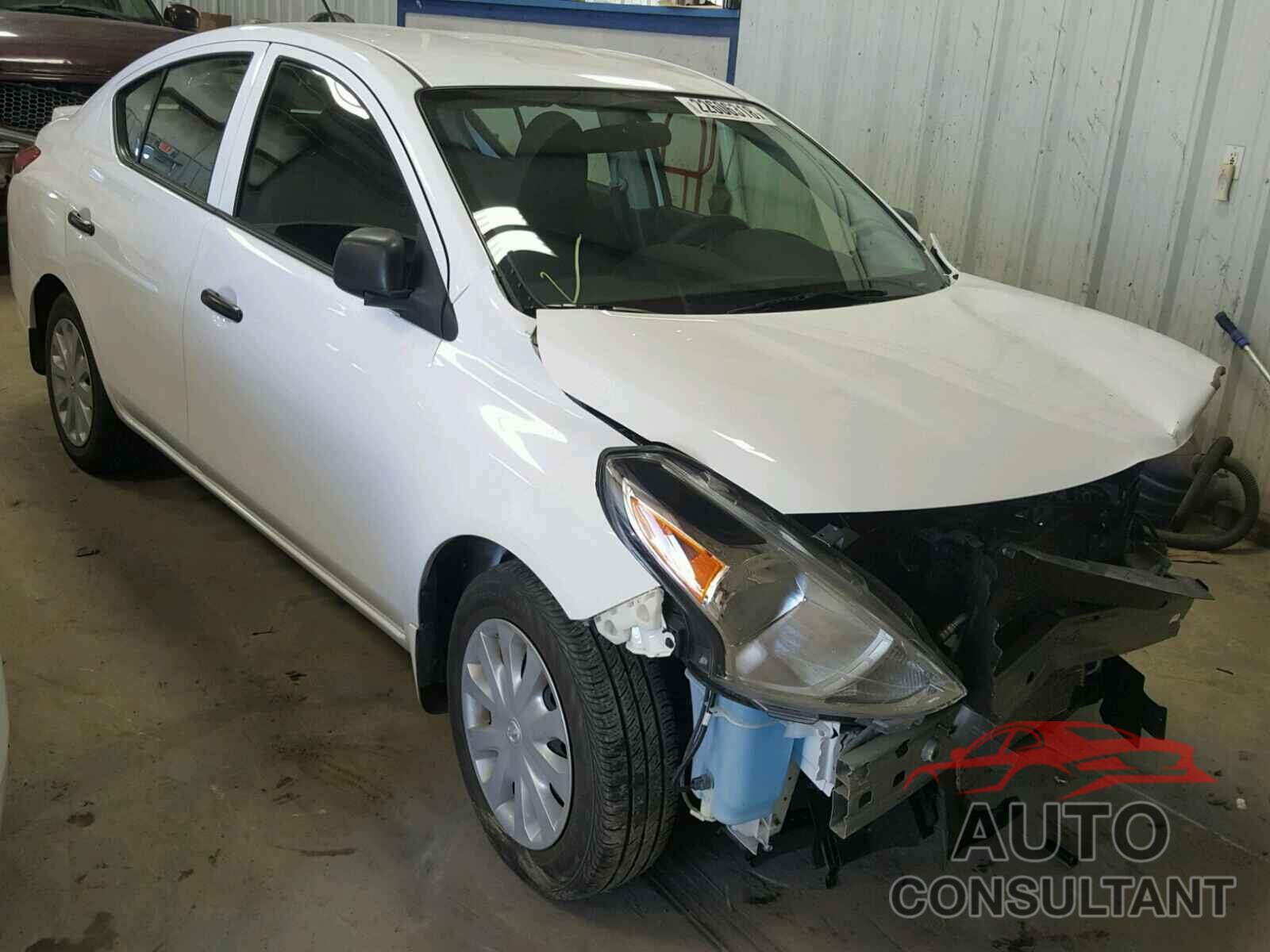 NISSAN VERSA 2015 - 3N1CN7AP4FL869637