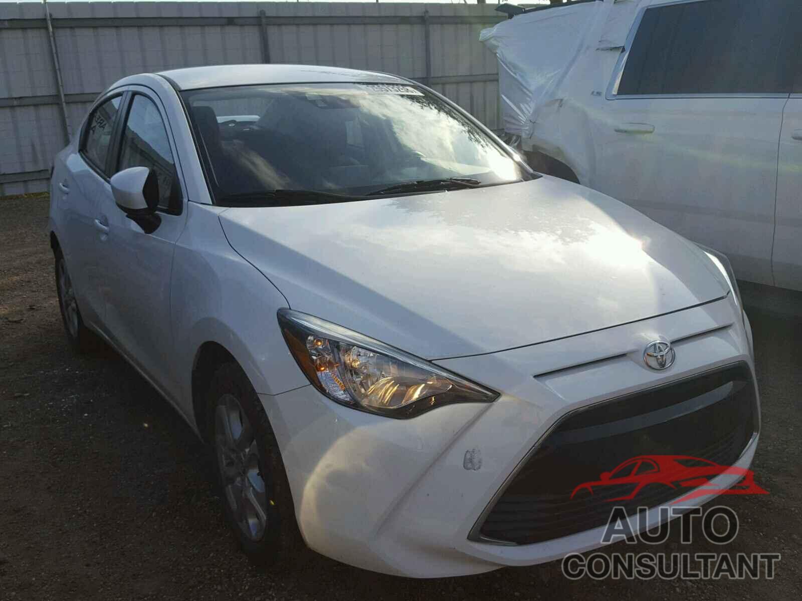 TOYOTA YARIS 2017 - 3MYDLBYV5HY147597