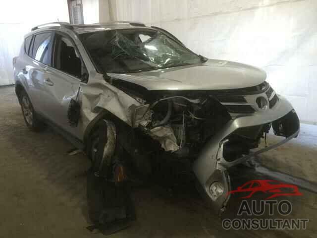 TOYOTA RAV4 2015 - JTMRFREV7FD098766