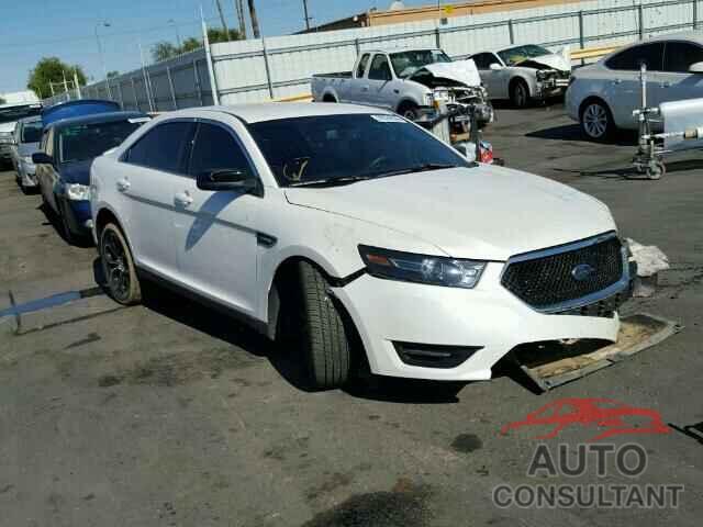 FORD TAURUS 2015 - 1FAHP2KT6FG159256