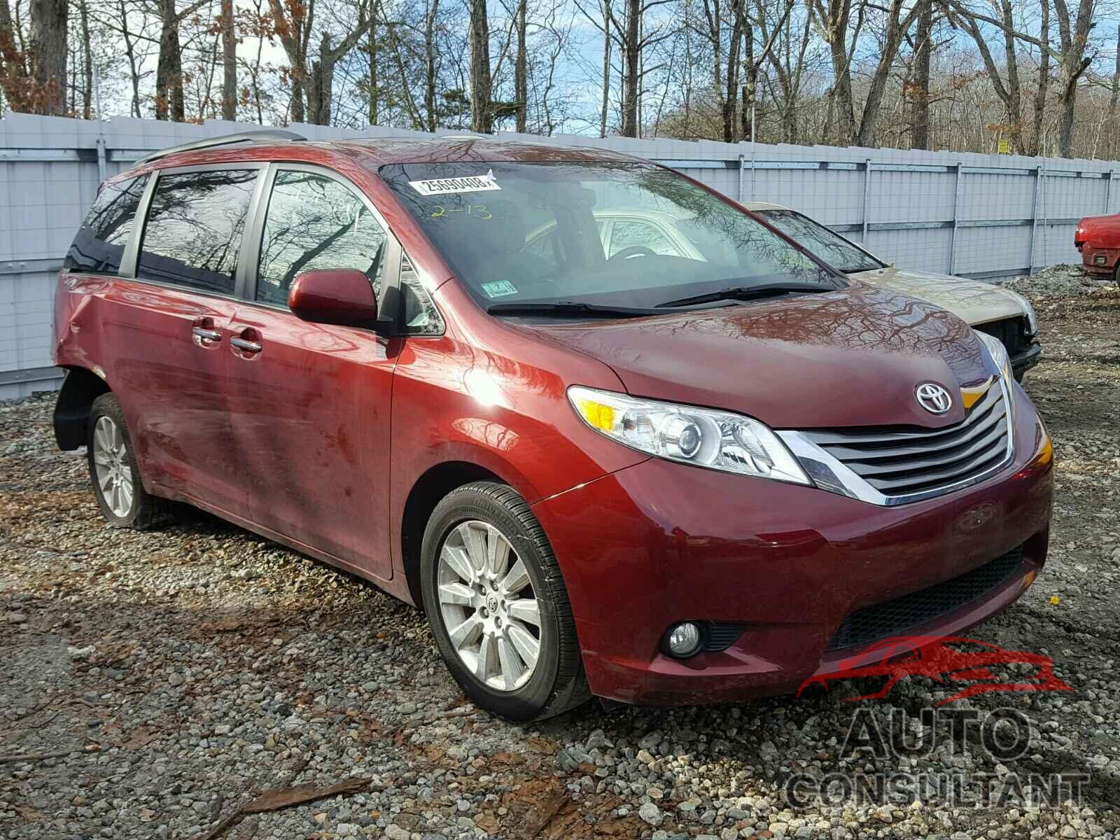 TOYOTA SIENNA 2015 - 5TDDK3DC0FS099927