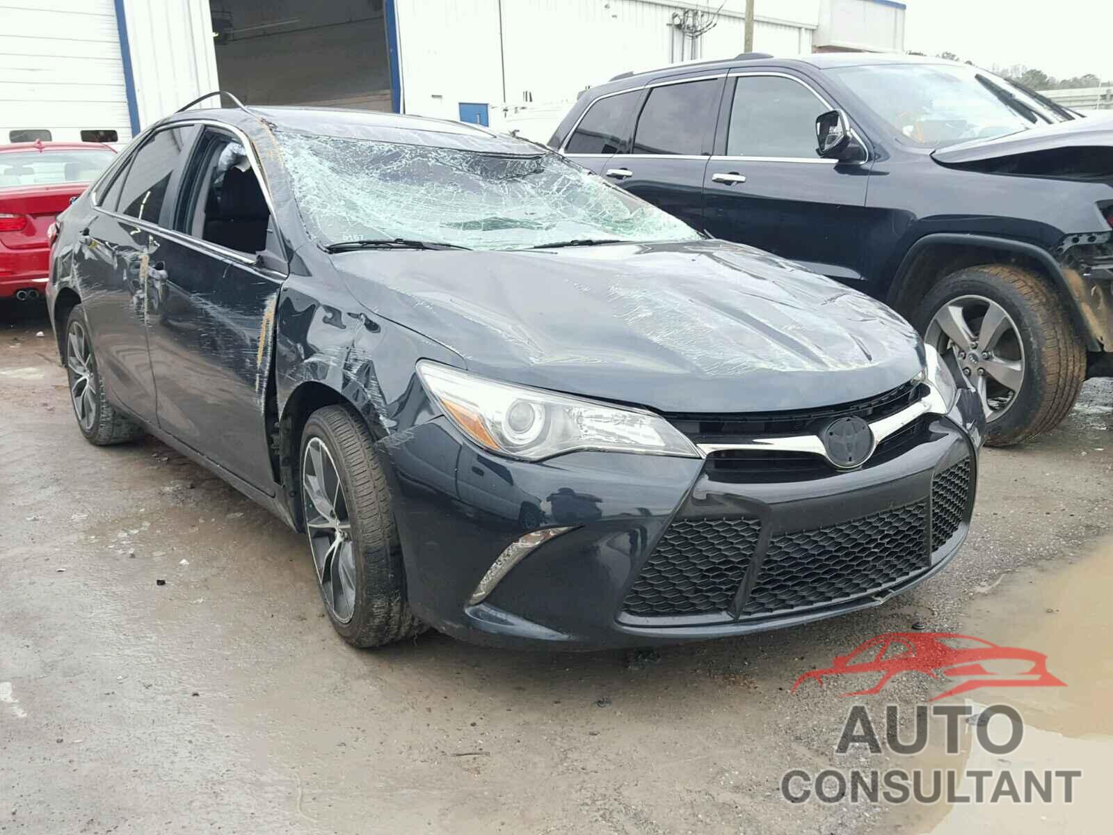 TOYOTA CAMRY 2015 - 4T1BF1FK4FU051732