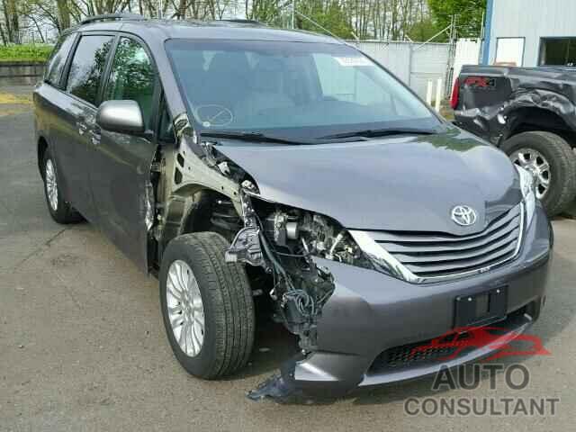 TOYOTA SIENNA 2015 - 5TDYK3DC3FS535865