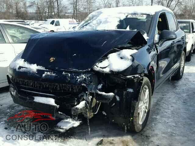 PORSCHE CAYENNE 2016 - WP1AA2A24GLA08039