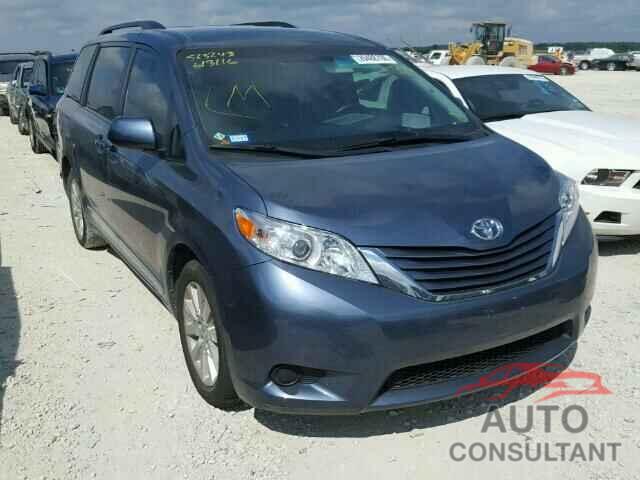 TOYOTA SIENNA 2015 - 5TDJK3DC5FS113176