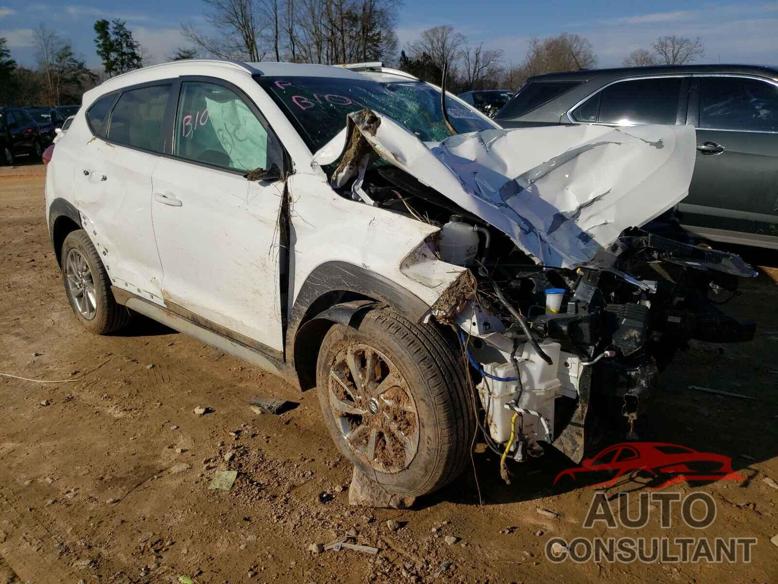 HYUNDAI TUCSON 2018 - KM8J33A43JU653393
