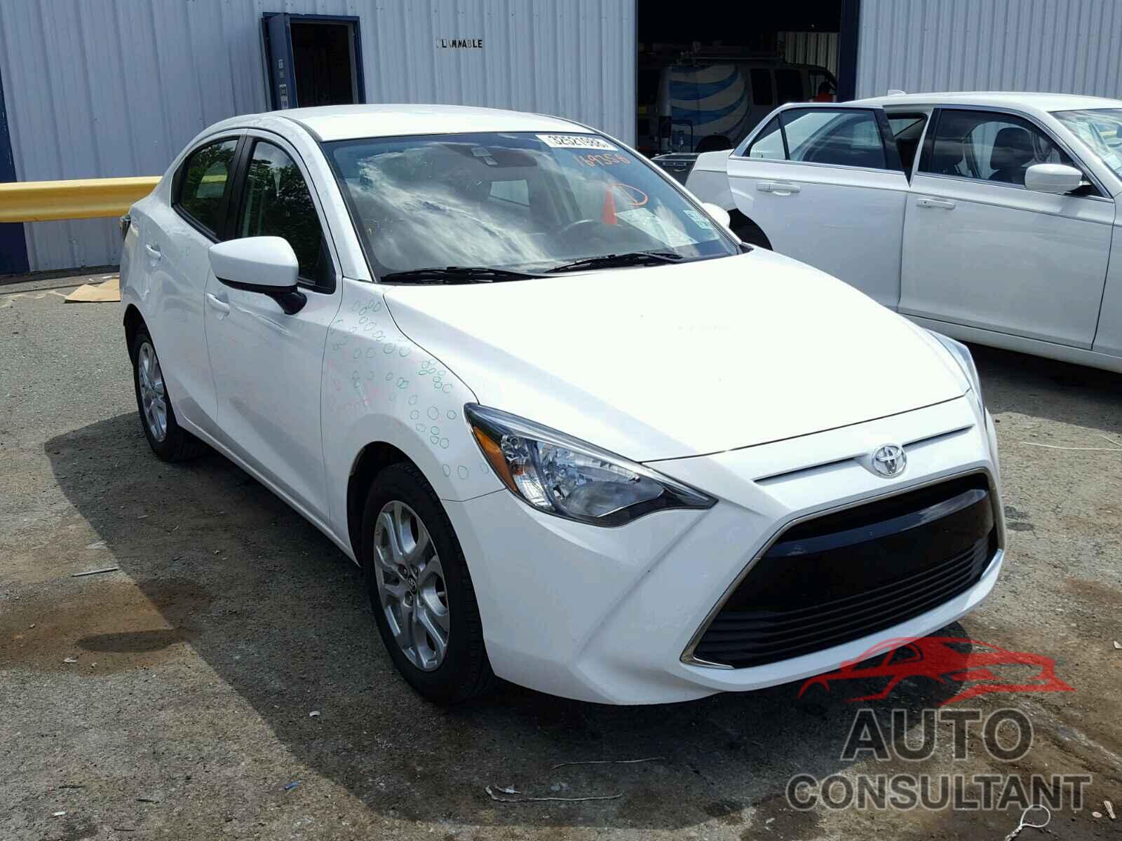 TOYOTA YARIS 2017 - 3MYDLBYV9HY169358