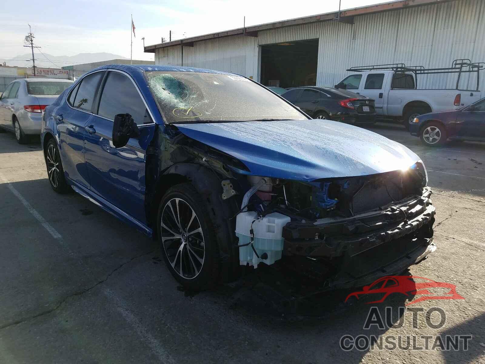 TOYOTA CAMRY 2020 - 4T1G11AK5LU300630