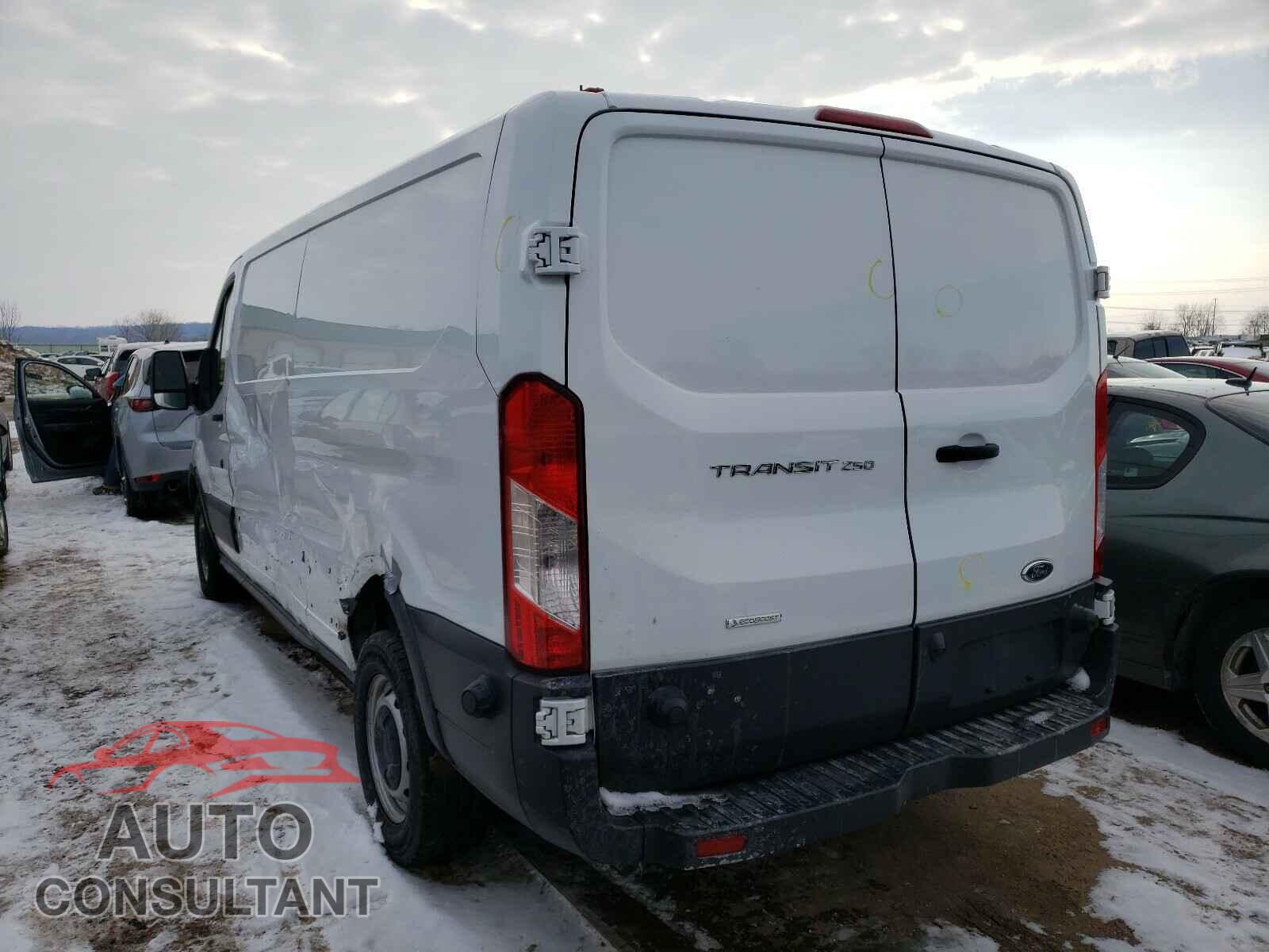 FORD TRANSIT CO 2017 - 1FTYR2YGXHKB25142