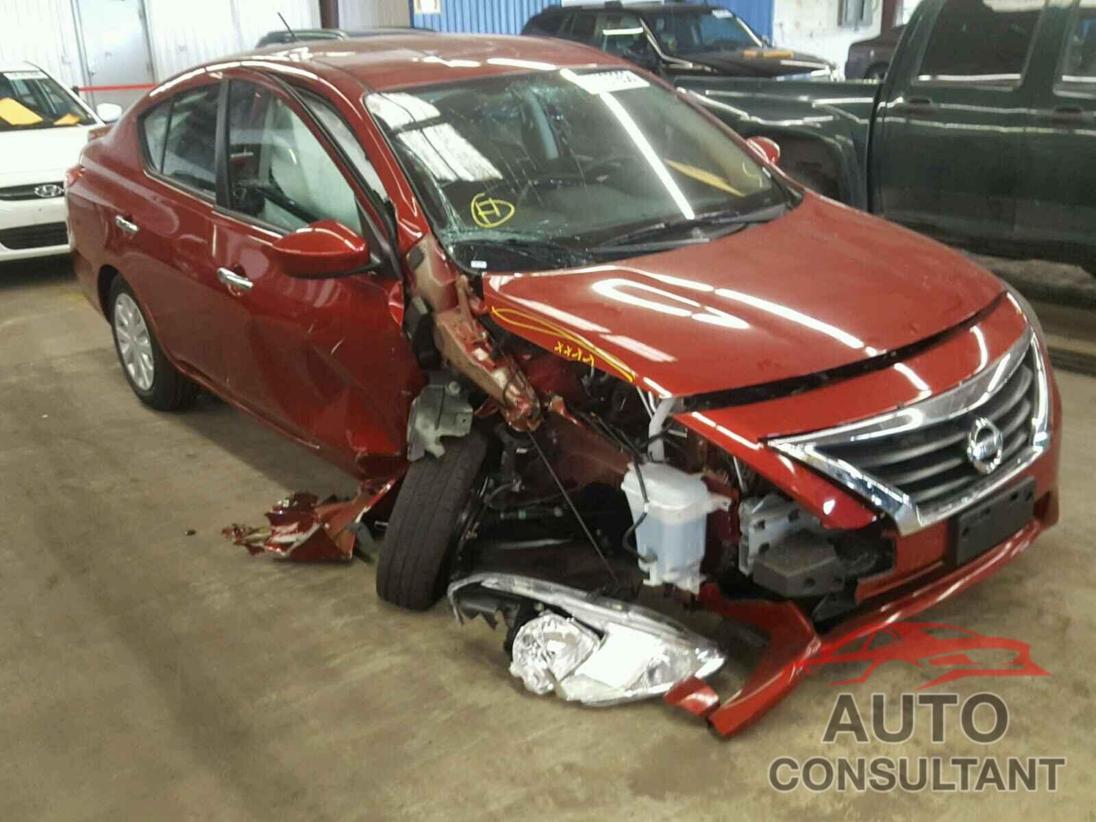 NISSAN VERSA 2018 - 3N1CN7APXJL860059
