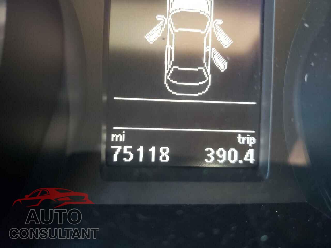 VOLKSWAGEN PASSAT 2017 - 1VWBT7A32HC083956