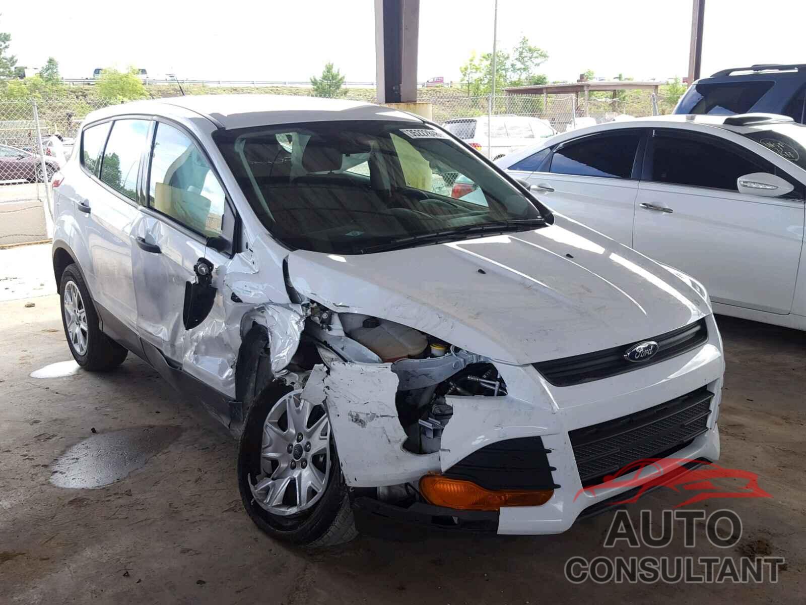 FORD ESCAPE 2016 - 1FMCU0F78GUC34181