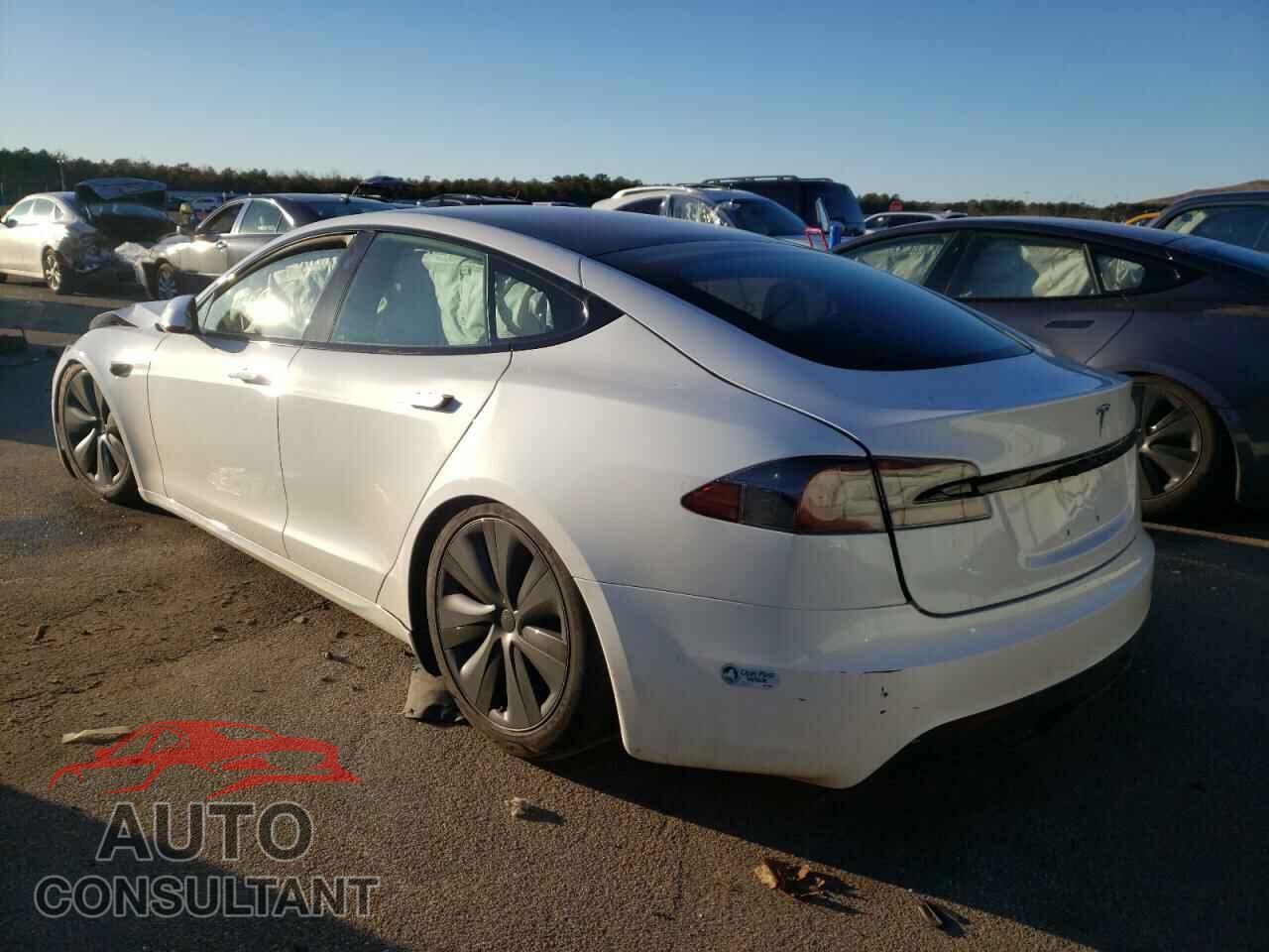 TESLA MODEL S 2021 - 5YJSA1E5XMF440363