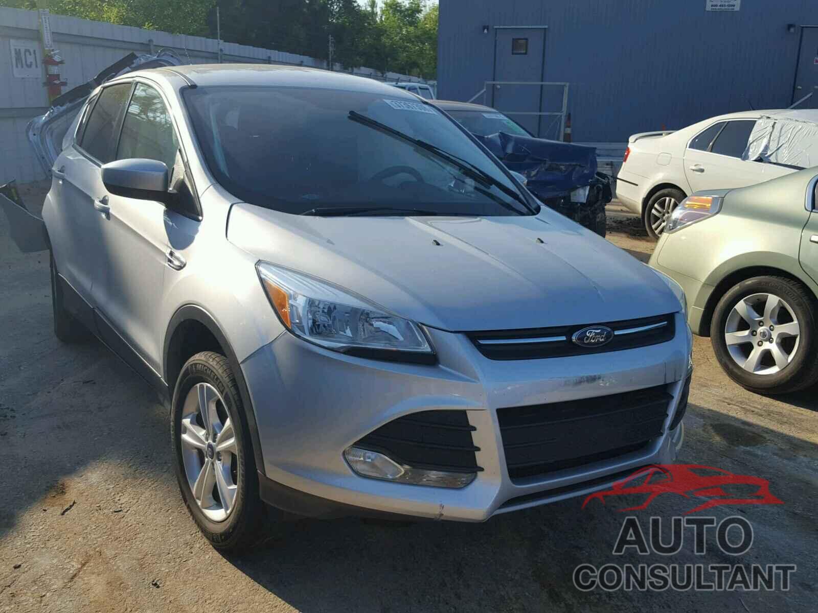 FORD ESCAPE 2015 - 1FMCU0GX6FUC55558