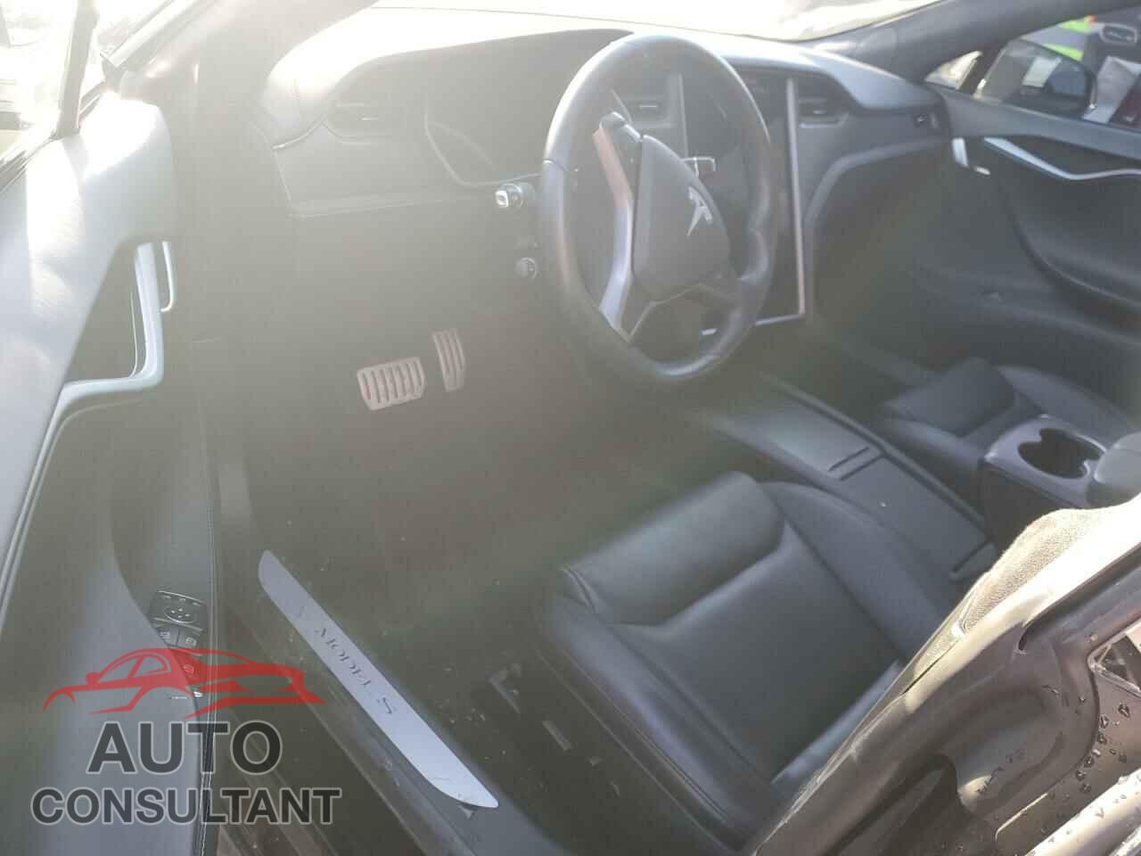 TESLA MODEL S 2020 - 5YJSA1E48LF412552