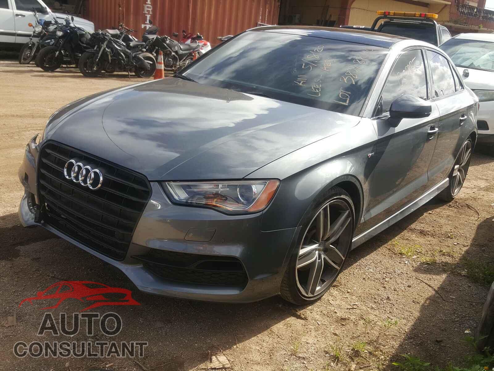 AUDI A3 2016 - WAUA7GFF6G1111772