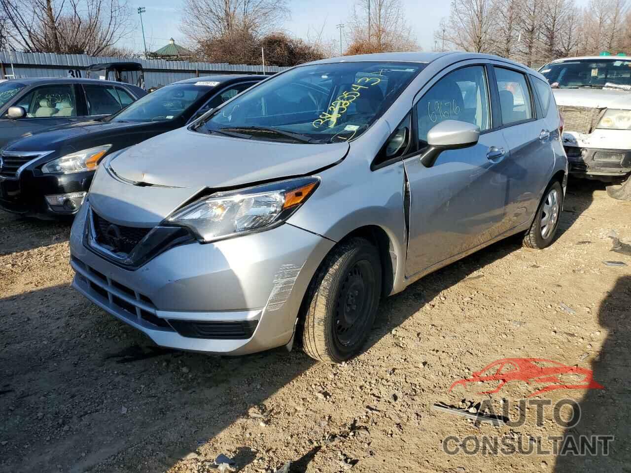 NISSAN VERSA 2018 - 3N1CE2CP2JL358369