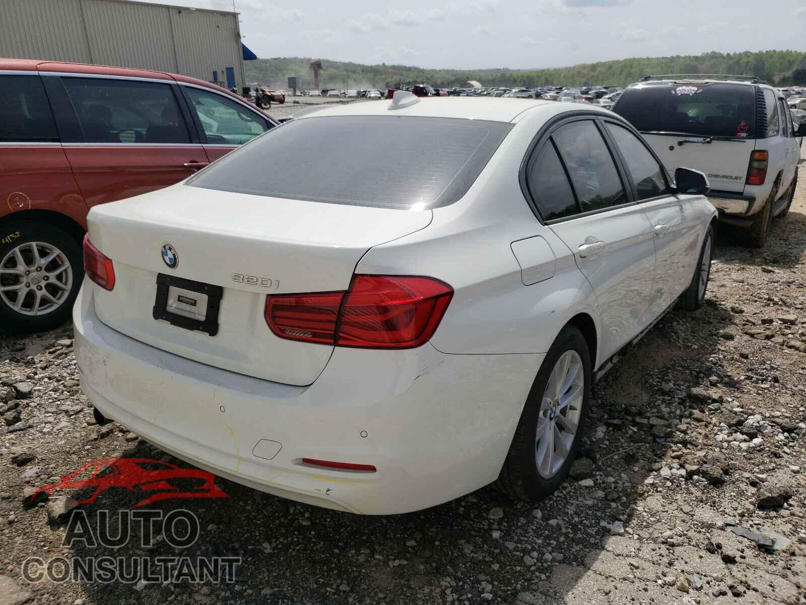 BMW 3 SERIES 2017 - WBA8A9C56HK619954