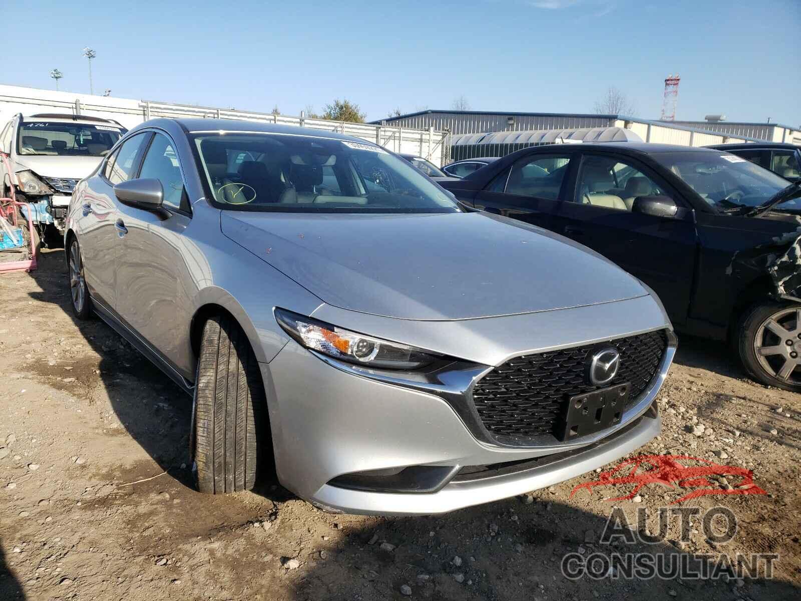 MAZDA 3 2019 - 3MZBPAAL1KM109602