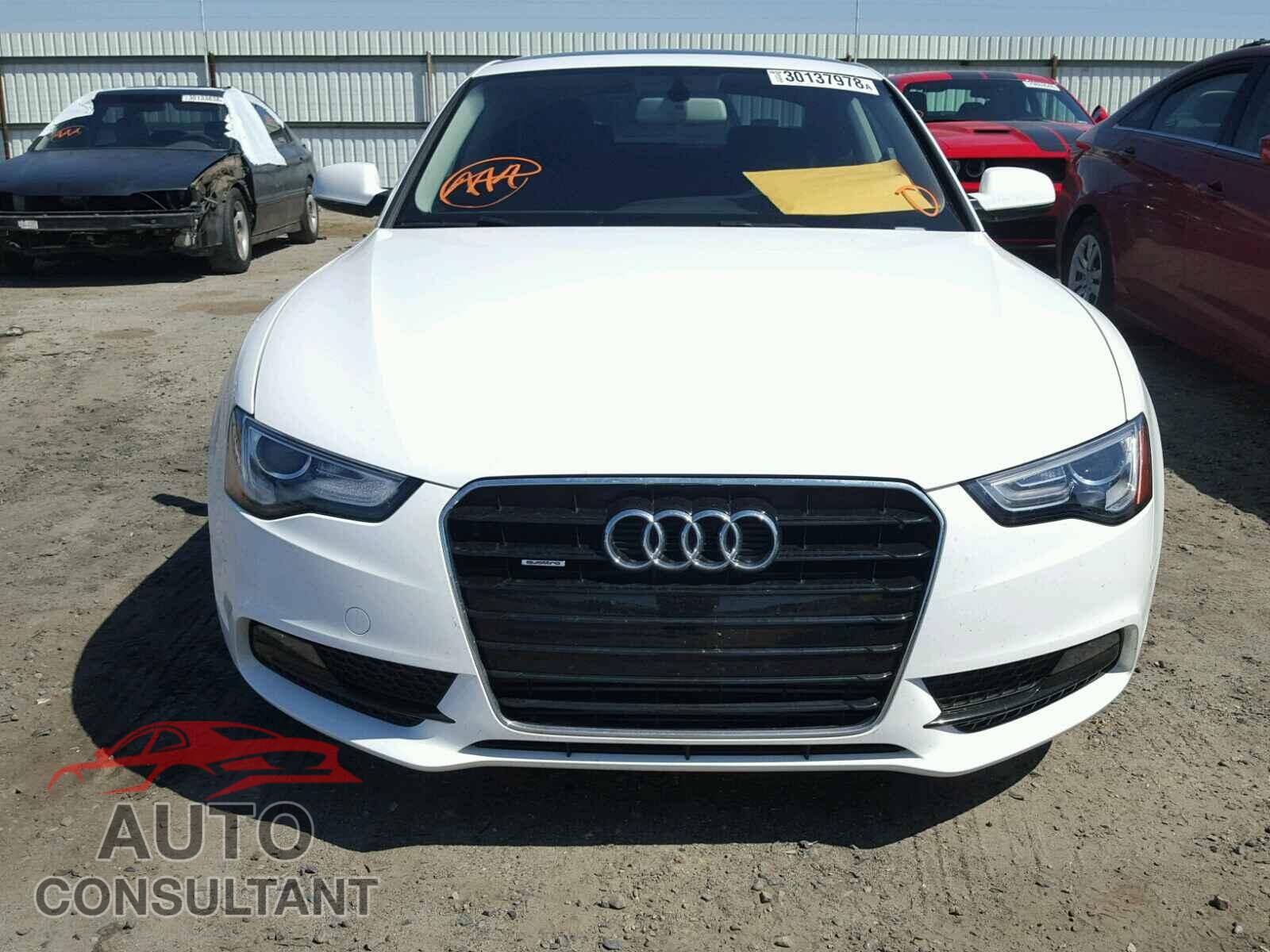 AUDI A5 2015 - WAUCFAFR3FA041665