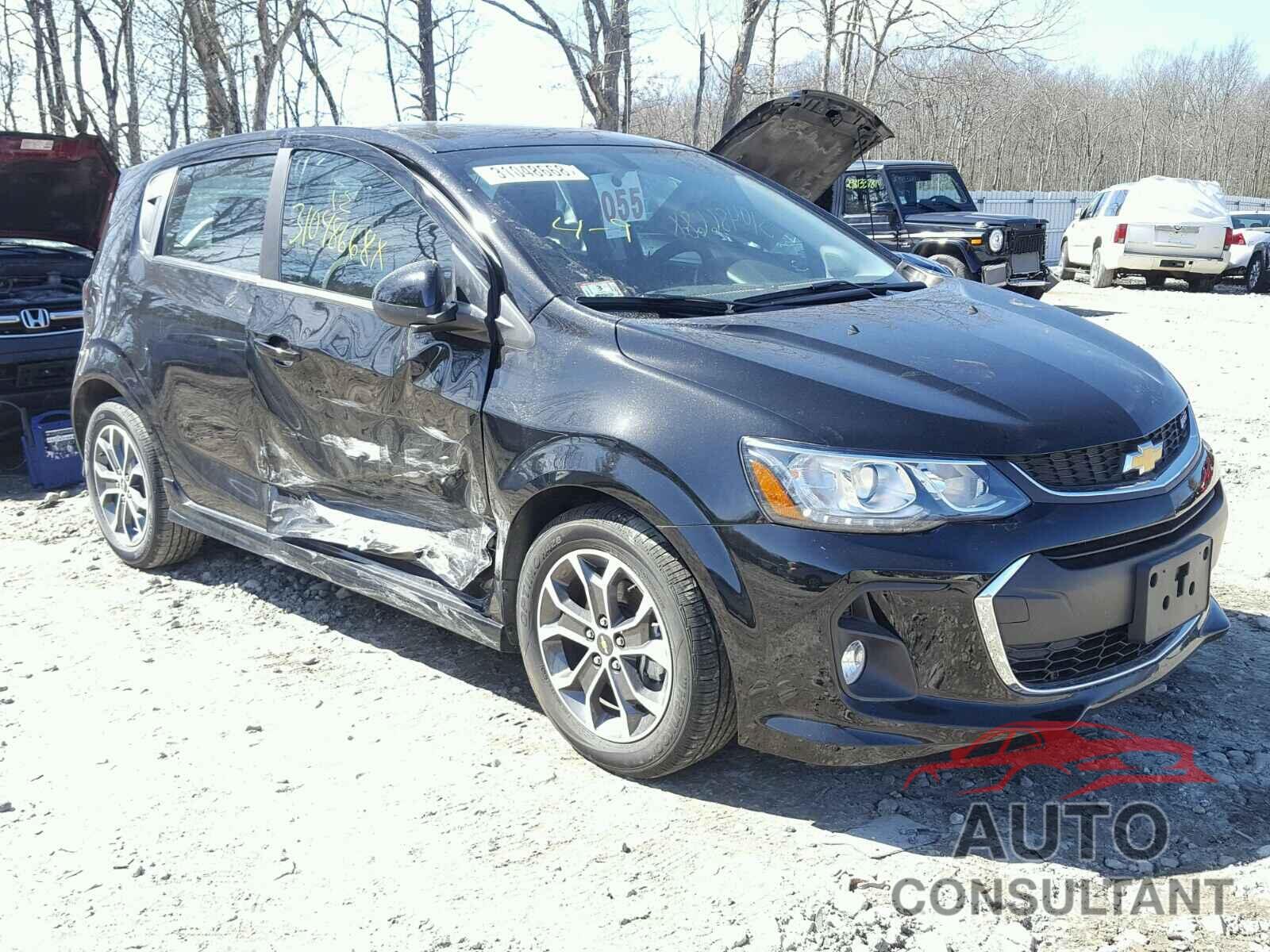 CHEVROLET SONIC 2017 - 1G1JD6SG2H4130350