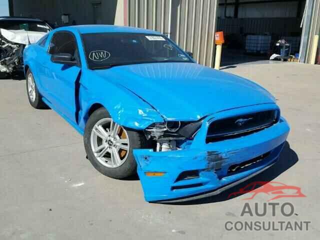 FORD MUSTANG 2013 - 5XXG64J29NG104156