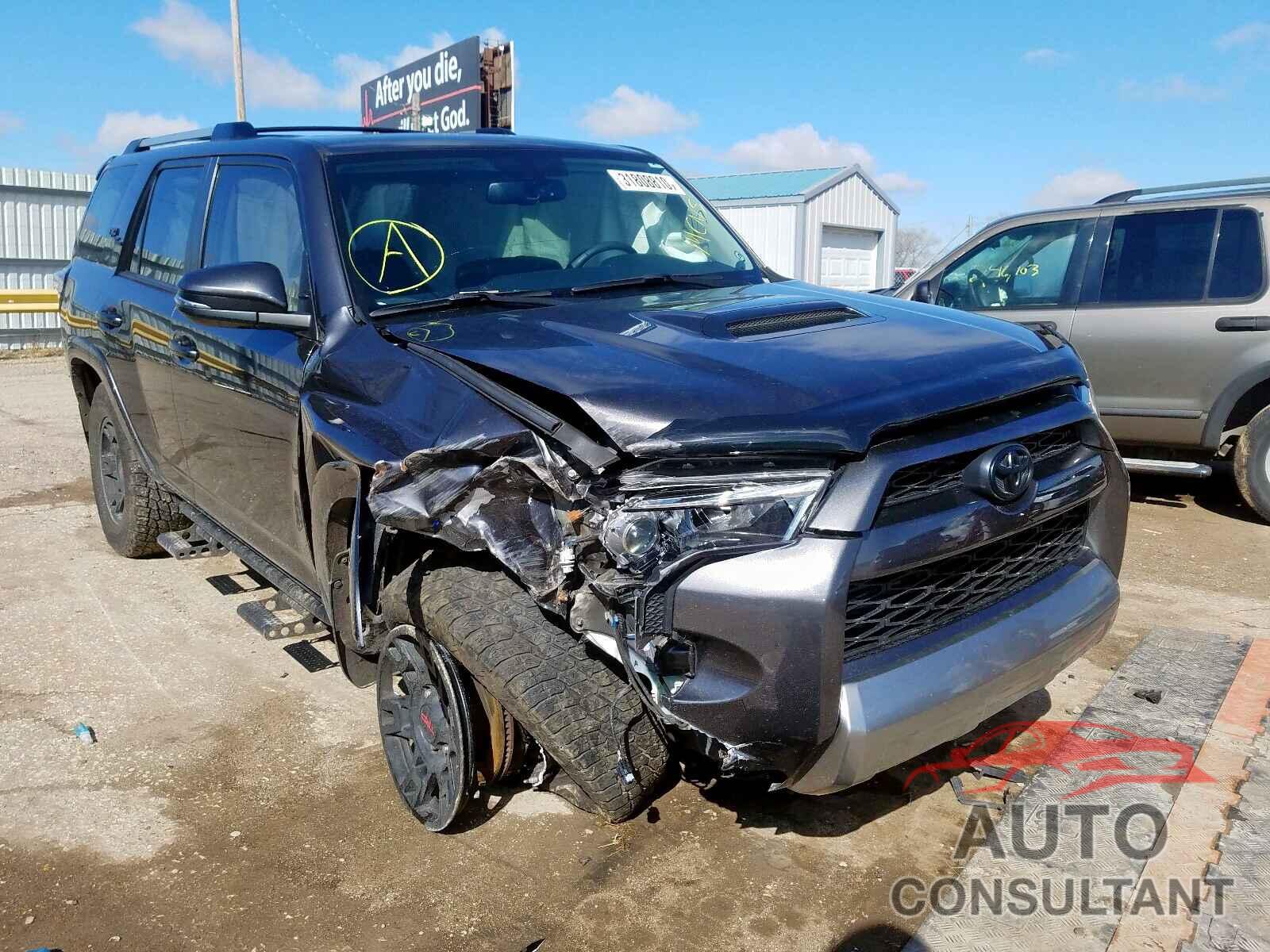 TOYOTA 4RUNNER 2018 - 3TMAZ5CNXLM125927