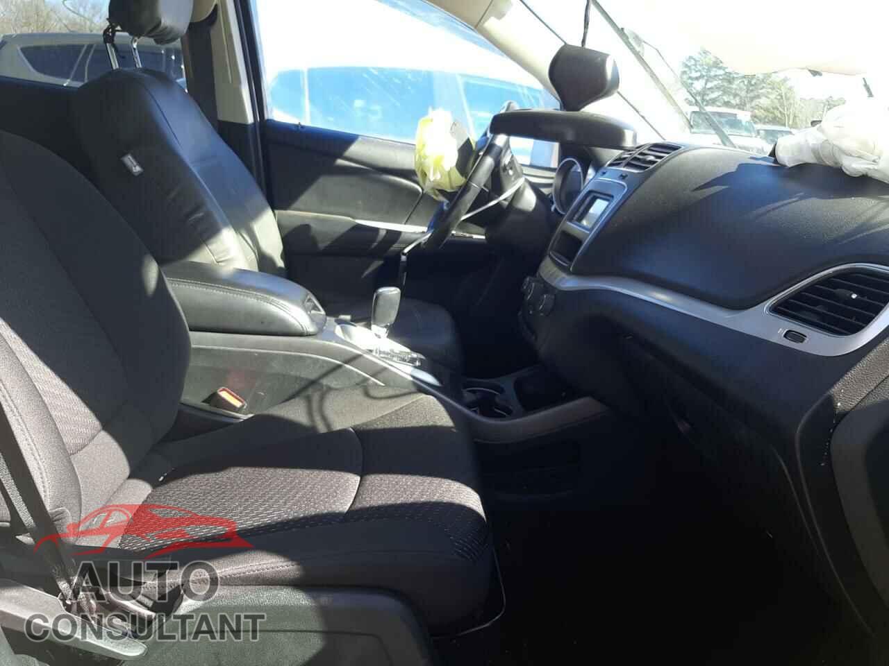 DODGE JOURNEY 2018 - 3C4PDCAB9JT386054