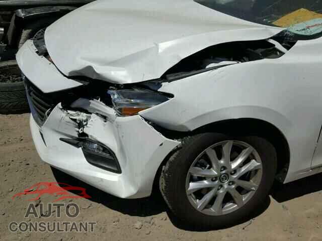 MAZDA 3 2017 - 3MZBN1U72HM105765
