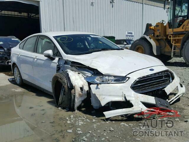 FORD FUSION 2016 - 3FA6P0UU4GR363176
