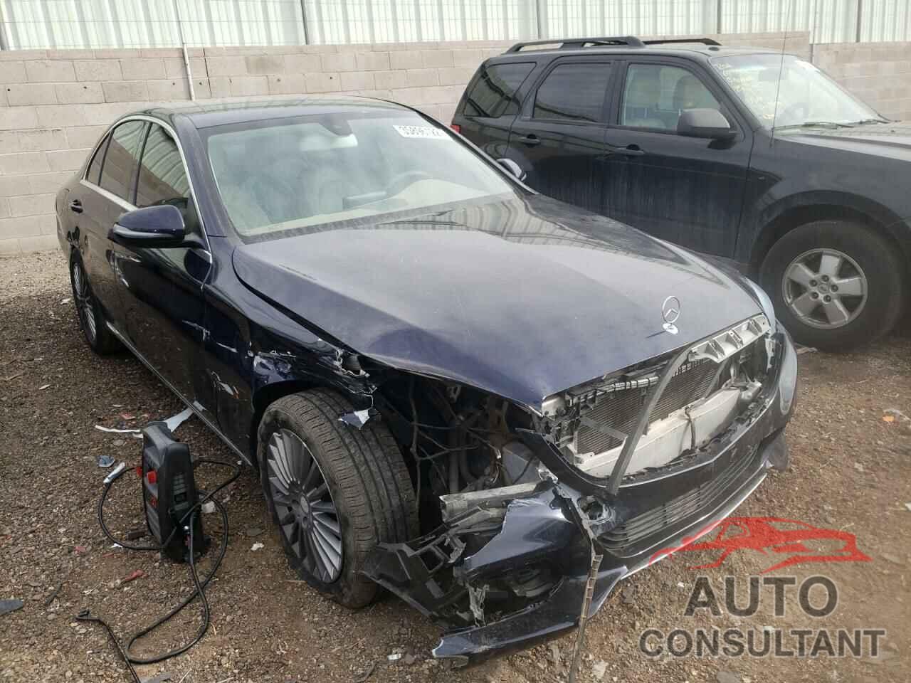 MERCEDES-BENZ C-CLASS 2016 - 55SWF4JB4GU109281