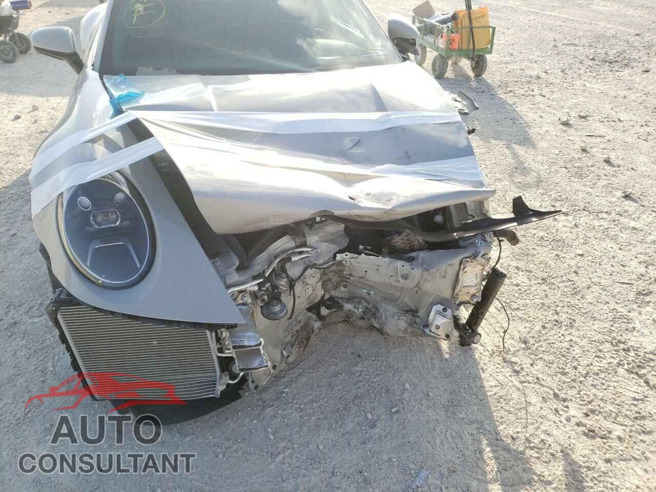 PORSCHE 911 2021 - WP0AB2A92MS221584
