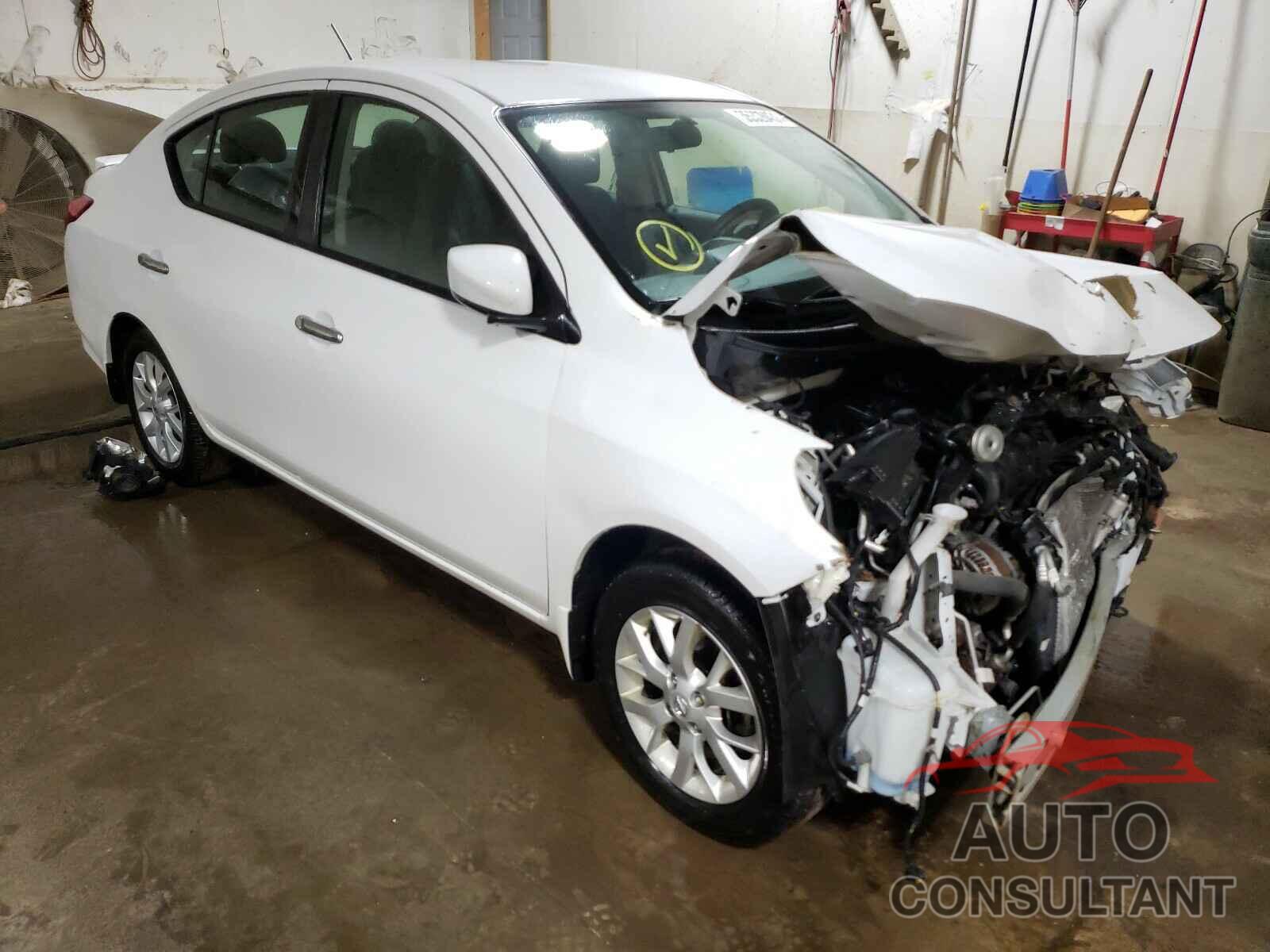 NISSAN VERSA 2017 - 3N1CN7AP2HL870417