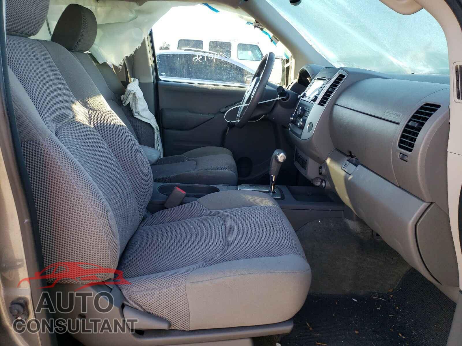 NISSAN FRONTIER 2017 - 1N6DD0ERXHN776841